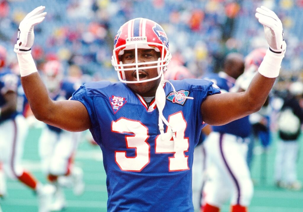 Thurman Thomas in action during a Buffalo Bills game